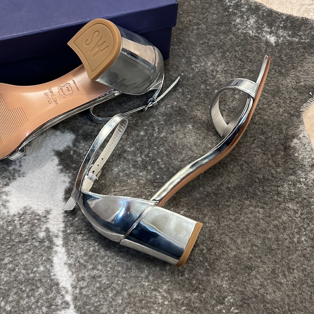 Stuart Weitzman “Simple” Heels - Picture 6 of 7